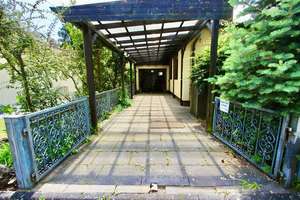 Exklusiver Bungalow mit Schwimmhalle und Wellnessbereich in bester Wohnlage in Erlangen-Sieglitzhof
 – Die vollständige Adresse der Immobilie erhältst du vom Anbieter., 91054 Sieglitzhof, Erlangen – Vorschaubild 22