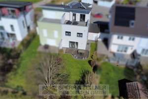 Dorfen - Moderne Doppelhaushälfte mit Garten und Dachterrasse in attraktiver Wohnlage – Die vollständige Adresse der Immobilie erhältst du vom Anbieter., 84405 Dorfen – Vorschaubild 3