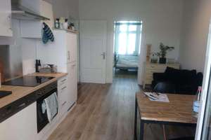 Helle 3-Zimmer Wohnung mit Balkon im 2. OG in Düsseldorf-Oberbilk – Oberbilker Allee 319, 40227 Oberbilk, Düsseldorf – Vorschaubild 2