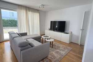 Moderne 3-Zimmerwohnung in ruhiger und zentraler Lage, mit Aufzug! – Inge-Meysel-Str. 13c, 85053 Ingolstadt – Vorschaubild 1