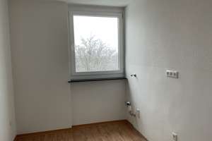 Gut geschnittene 2,5-Zimmer-Wohnung mit Balkon – Liethstueck 3, 33611 Schildesche, Bielefeld – Vorschaubild 2