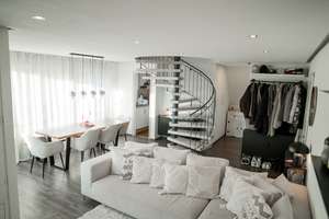 Moderne 2,5-Zimmer Maisonette in Reutlingen mit zwei Balkonen und einer Tiefgarage