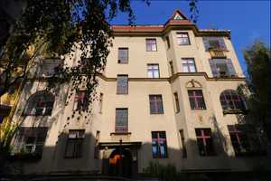 Keine zusätzliche Provision für Käufer! - Altbau-Charme zum Verlieben und richtig Wohlfühlen! – Berlin – Vorschaubild 4