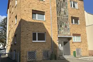 Freundliche 2-Zimmer-Erdgeschosswohnung mit Balkon und EBK in Braunschweig – Madamenweg 125, 38118 Braunschweig – Vorschaubild 1