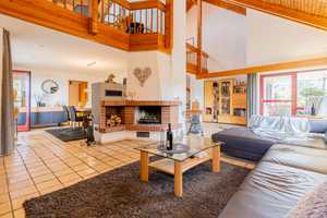 TRAUMHEIM - Einfamilienhaus mit 348 m² Innenraum, einem 594 m² großen Garten und zwei Garagen – Rems-Murr-Kreis – Vorschaubild 10