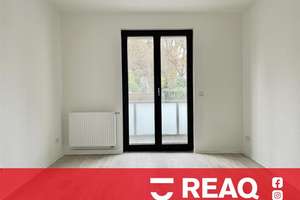 Sanierte-WG-geeignete 2-Zimmer-Wohnung mit EBK und Balkon in Aachen Mitte!