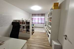 Schöne 2-Zimmer-Wohnung mit Balkon und EBK in ruhiger Wohnlage von Düsseldorf-Derendorf – Weissenburgstr. 36, 40476 Derendorf, Düsseldorf – Vorschaubild 2