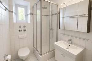 Exklusive 3-Zimmer-Wohnung in Schwabing mit Terrasse und Gartenanteil – Die vollständige Adresse der Immobilie erhältst du vom Anbieter., 80805 Neufreimann, München – Vorschaubild 5