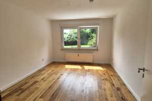 Exklusive, sanierte 3-Zimmer-Erdgeschosswohnung mit Parkettboden und Einbauküche in Bochum – Dietrich-Benking-Straße 94, 44805 Bochum – Vorschaubild 6