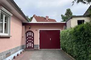 Wohnglück gestalten – Haus mit Terrasse, Garten und 2 Garagen! – Die vollständige Adresse der Immobilie erhältst du vom Anbieter., 6849 Süd, Dessau-Roßlau – Vorschaubild 2