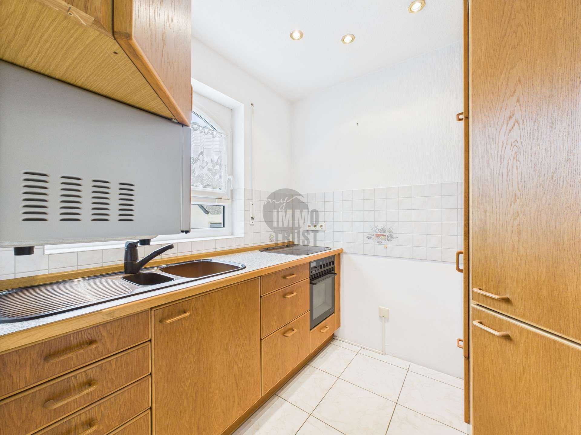 Immobilie in Lehrensteinsfeld - REPRÄSENTATIV & HOCHWERTIG – EIN HAUS, DAS SICH VON DER MASSE ABHEBT - Bild 1