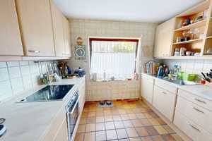 Erftstadt-Gymnich! Freistehendes Einfamilienhaus mit weitläufigem Sonnenareal und Garage ( CA 4844) – Rhein-Erft-Kreis – Vorschaubild 11