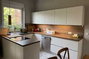 Traumhaus mit Wärmepumpe, Kamin, Fußbodenheizung und viel Potenzial - 8 Zimmer und 4 Bäder – Leipzig – Vorschaubild 11