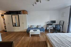 Helles möbliertes 1-Zimmer-Apartment mit Balkon und Fußbodenheizung – 35 m² im 1. OG – Bei der Hollerstaude 2, 85049 Friedrichshofen-Hollerstauden, Ingolstadt – Vorschaubild 7