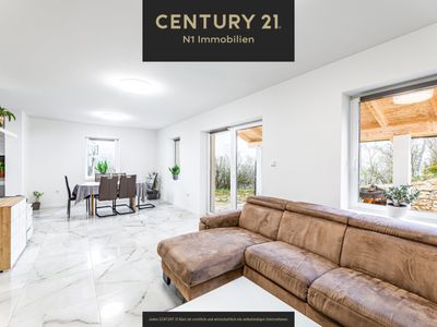 Modernes Haus mit Platz für die ganze Familie