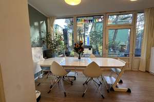 OPEN HOUSE 13.6. von 10-13 Uhr. Provisionsfrei: Stilvolles Bruno-Taut-Reihenhaus in Zehlendorf – Hochsitzweg 99, 14169 Zehlendorf, Berlin – Vorschaubild 3