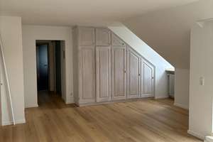 Großzügiges 1 DG Apartment mit Loggia – Neumarkterstr -, 81673 Echarding, München – Vorschaubild 2