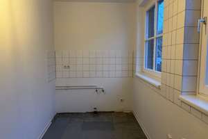 Ihr Rückzugsort zu zweit – stilvolle Wohnung mit kleiner Terrasse! – Simon-Bolivar-Straße 17, 13055 Alt-Hohenschönhausen, Berlin – Vorschaubild 4