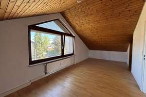 Wohnen auf zwei Ebenen: Moderne 5,5 Zim.-Maisonette mit Balkon und Terrasse – Die vollständige Adresse der Immobilie erhältst du vom Anbieter., 70567 Möhringen-Süd, Stuttgart – Vorschaubild 35