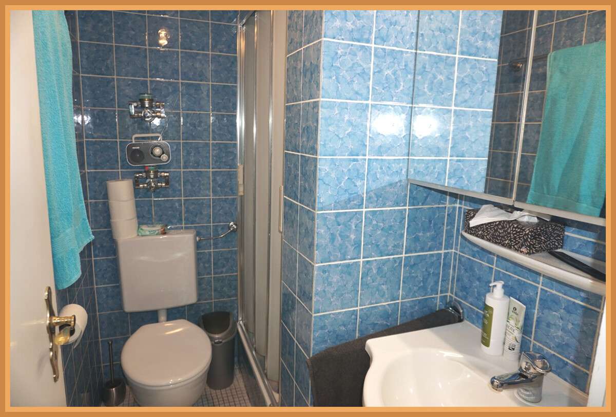 Immobilie in Bad Peterstal-Griesbach - Wohnen mit Weitblick: Stilvolle 2-Zimmer-Wohnung in Hanglage von Bad-Peterstal Griesbach ! - Bild 0