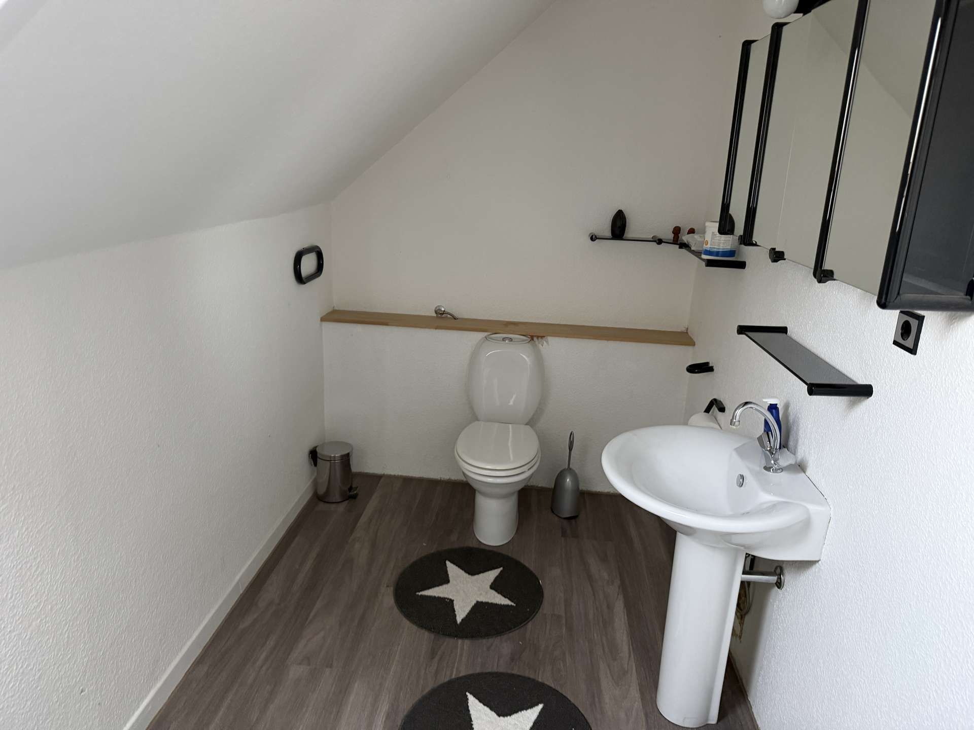 Immobilie in Schermbeck - Stilvoll modernisiertes Einfamilienhaus mit separatem Praxisbereich und großem Garten! - Bild 2