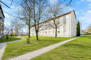 3-Zimmer-Wohnung mit zusätzlichem ausgebautem Zimmer im Dachgeschoss – Am Bleicher Hag 65, 89075 Eselsberg, Ulm – Vorschaubild 2
