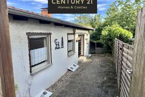 Großzügiges Zweifamilienhaus mit Charme und viel Platz zum Wohlfühlen – Die vollständige Adresse der Immobilie erhältst du vom Anbieter., 66538 Neunkirchen – Vorschaubild 1
