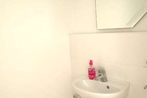 Barrierearme 3-Zimmer-Wohnung mit Balkon und Tiefgaragen-Stellplatz in Leverkusen-Schlebusch! – 51375 Schlebusch, Leverkusen – Vorschaubild 9