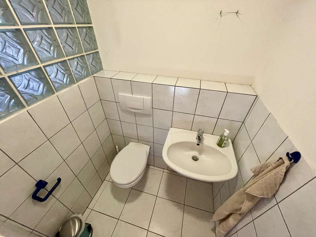 Immobilie in Rabenau - Exklusive Lage! Einfamilienhaus m. Einliegerwohnung, Pool & Garten in Rabenau! - Bild 4