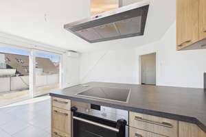 Attraktive Dachgeschosswohnung: 3 Zimmer, großer Balkon, EBK & TG mit Wallbox – Die vollständige Adresse der Immobilie erhältst du vom Anbieter., 75392 Deckenpfronn – Vorschaubild 9