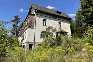 Denkmalgeschütze Villa der ehem. Patentpapierfabrik in Amtsberg südlich von Chemnitz auf ca 1.735 m² – An der Schlösselmühle 9, 9439 Erzgebirgskreis – Vorschaubild 1