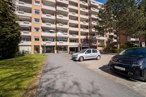 Etagenwohnung mit sonniger Loggia und Stellplatz in Lübeck-St.Jürgen – Die vollständige Adresse der Immobilie erhältst du vom Anbieter., 23562 Sankt Jürgen, Lübeck – Vorschaubild 3