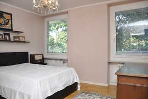 Familien aufgepasst: Wunderschöne 4. Zi.-Wohnung mit Sonnenbalkon und Lift – Düsseldorf – Vorschaubild 7