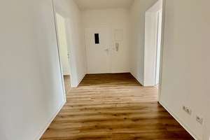 Helle & renovierte 3- Zimmerwohnung mit Balkon und Fahrstuhl am Gutenbergplatz! – Klopstockstrasse 2, 65185 Südost, Wiesbaden – Vorschaubild 15