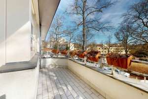 4-Zimmer-Reihenhaus mit zwei Balkonen, Terrasse und viel Licht – Die vollständige Adresse der Immobilie erhältst du vom Anbieter., 12359 Britz, Berlin – Vorschaubild 1