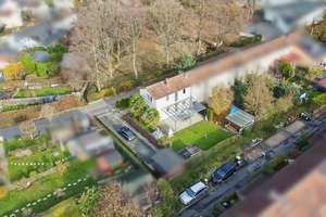 Charmantes Reihenendhaus mit Gartenidylle  in ruhiger Lage am Frankfurter Berg – Die vollständige Adresse der Immobilie erhältst du vom Anbieter., 60433 Frankfurter Berg, Frankfurt am Main – Vorschaubild 2