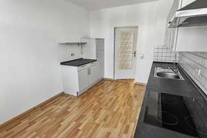 Sofort bezugsfrei: Helle 3-Zimmer Altbau-Wohnung in Top-Zustand – Die vollständige Adresse der Immobilie erhältst du vom Anbieter., 9130 Sonnenberg, Chemnitz – Vorschaubild 4
