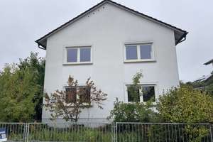 Kurzfristig beziehbares Wohnhaus mit Einbauküche, Garage + Garten in bevorzugter Lage! – Die vollständige Adresse der Immobilie erhältst du vom Anbieter., 76863 Herxheim bei Landau/Pfalz – Vorschaubild 1