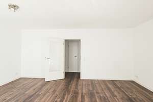 Frisch renovierte 3-Zimmer-Wohnung (79 m²) mit Balkon und Stellplatz – Heinrich-Heine-Straße 59, 38239 Thiede, Salzgitter – Vorschaubild 2