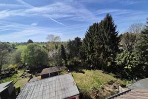 Helle 3-Zimmer-DG Mietwohnung Solingen-Gräfrath – Die vollständige Adresse der Immobilie erhältst du vom Anbieter., 42653 Gräfrath, Solingen – Vorschaubild 2