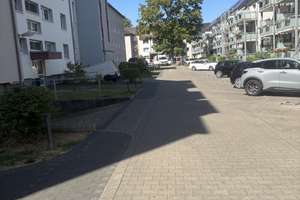 Familien aufgepasst! Großzügige 3-Raum-Wohnung in Essen-Altendorf freut sich auf eine Neuvermietung – Hagenbeckstr. 12, 45143 Altendorf, Essen – Vorschaubild 2