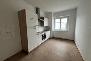 Top 2 RW Wohnung mit Balkon für Studenten inkl. einer EBK – Marktsteig 3, 9126 Bernsdorf, Chemnitz – Vorschaubild 6