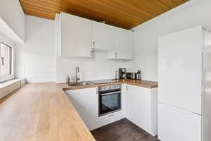 Wohnung mit Südost-Balkon in Düsseldorf-Gerresheim – Die vollständige Adresse der Immobilie erhältst du vom Anbieter., 40625 Ludenberg, Düsseldorf – Vorschaubild 4