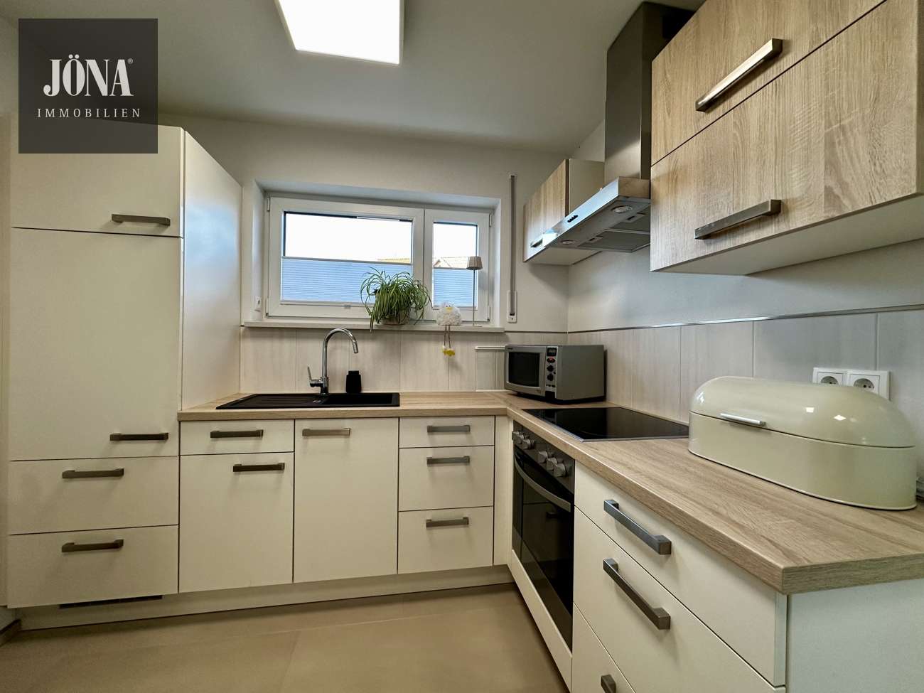 Immobilie in Himmelkron - Ein außergewöhnliches Wohnkonzept – klar, hochwertig, auf einer Ebene - Bild 2