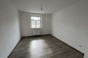 Renovierte 2 Zi.-EG Wohnung - modernes Wannenbad mit Fenster – Werthauserstr. 113, 47226 Hochemmerich, Duisburg – Vorschaubild 5