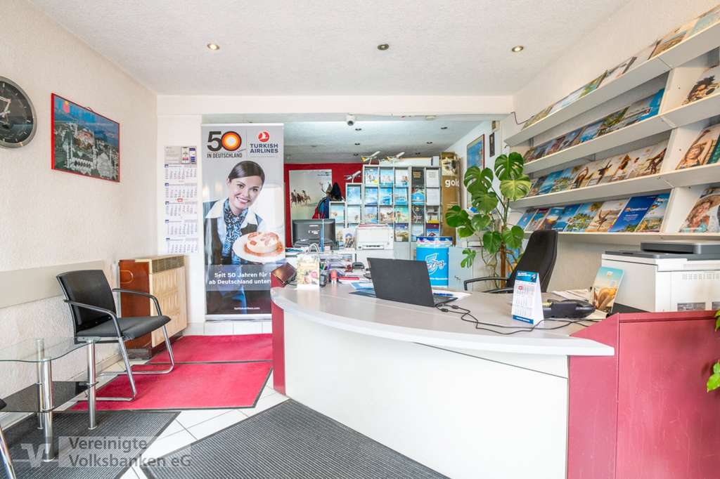 Immobilie in Sindelfingen - Vielseitiges Wohn- und Geschäftshaus im Zentrum von Sindelfingen! - Bild 2