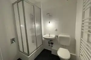 Renovierte 1-Zimmer-Wohnung mit Balkon in der 1. Etage – Zschampertaue 2, 4207 Leipzig – Vorschaubild 6