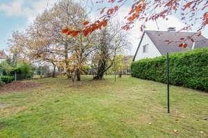 4 Fam. Haus inkl. Anbau und Erweiterungspotenzial im Bielefelder Süden – Die vollständige Adresse der Immobilie erhältst du vom Anbieter., 33647 Brackwede, Bielefeld – Vorschaubild 19