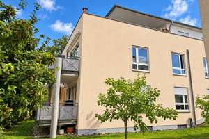 Provisionsfrei---Tolle 3-Zimmer-ETW mit Tiefgaragenstellplatz in begehrter Lage