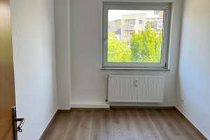 3 Zimmer mit Balkon zur Rückseite - ruhig und doch mitten drin! – Essener Straße 10, 45899 Horst, Gelsenkirchen – Vorschaubild 11